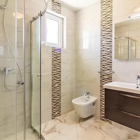 Apartment Amazing In With Wifi Medulin