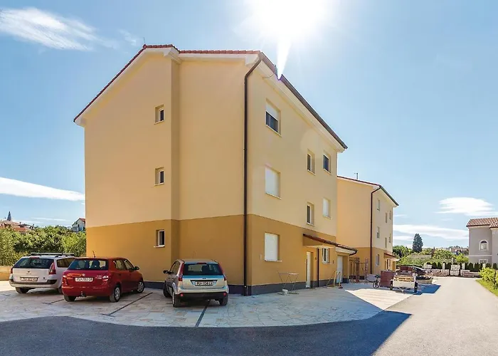 Appartement Three-bedroom In Medulin